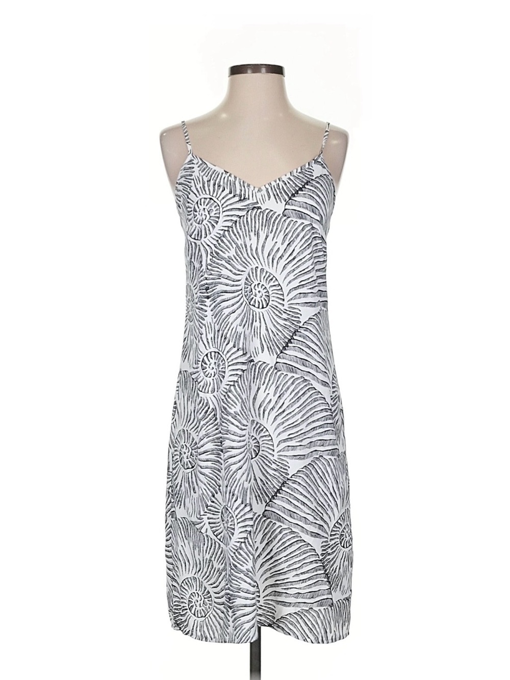 White House Black Market Women's White & Gray Shell-Print Slip Dress